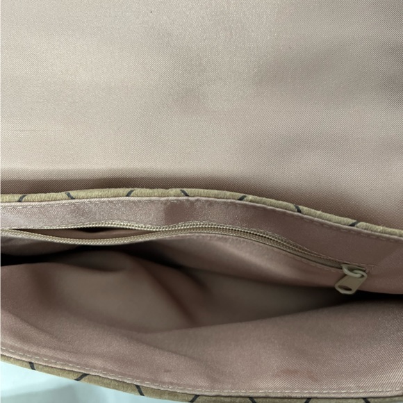 Wilson’s Leather Maxima Small Tan Suede Monogram Purse - Picture 6 of 6